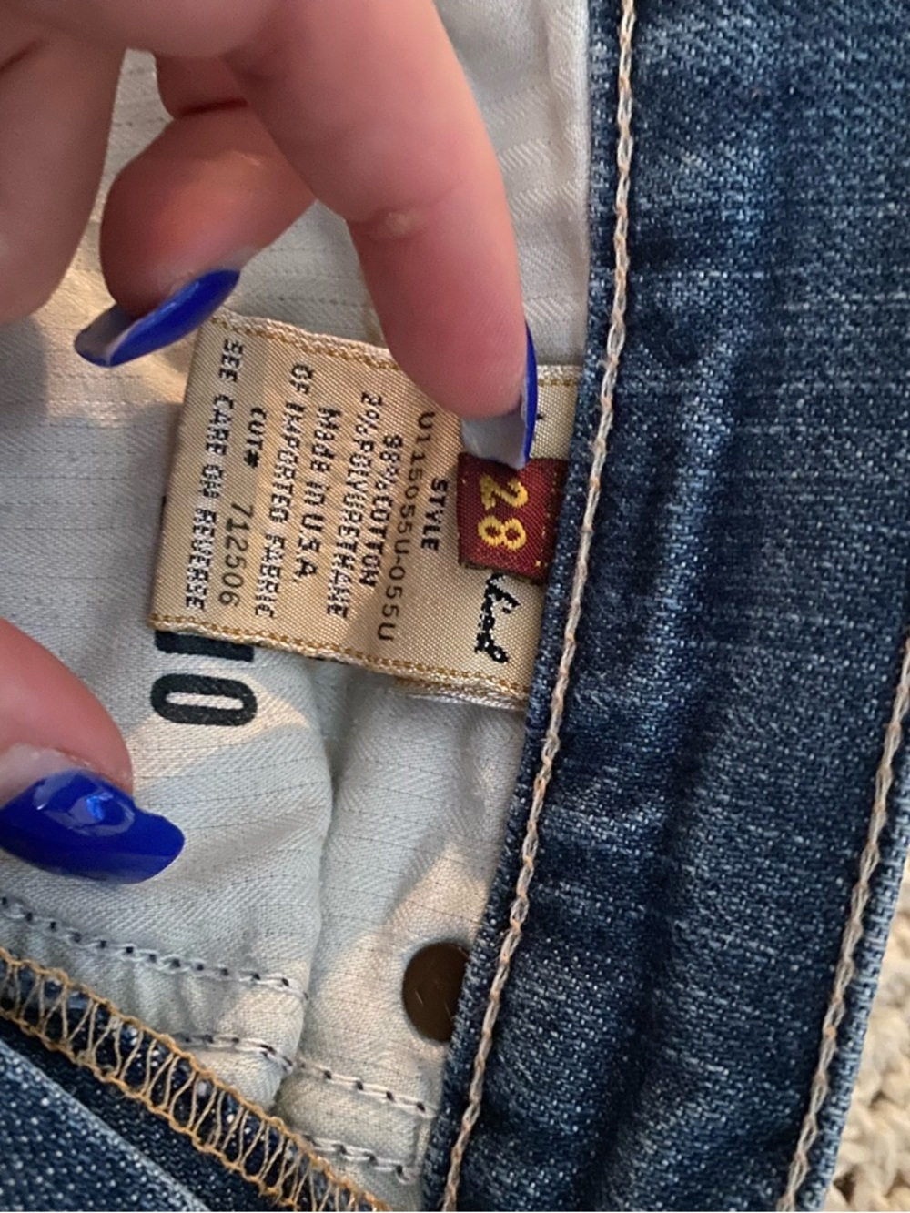 7 for all Mankind Vintage Mid-Rise Flared Light Blue Denim Jeans — Women’s 28 - Picture 9 of 10